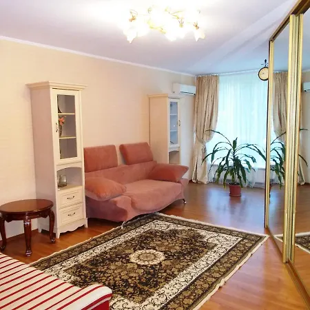 Three-room & Beach Lanzheron *